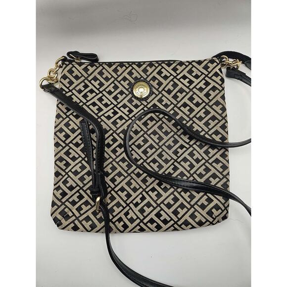 Tommy Hilfiger Logo Crossbody Bag Black Tan Monogram Adjustable Strap Gold HW - Picture 1 of 8